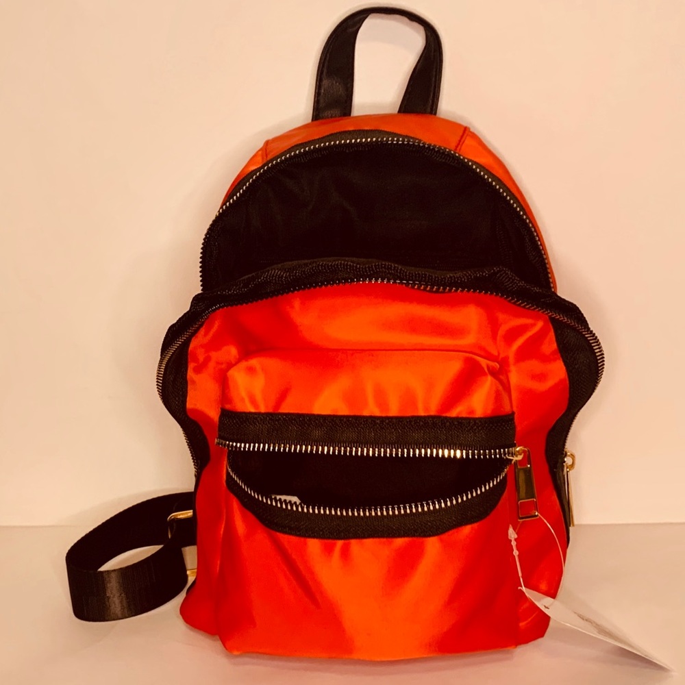 Mini Backpack - Picture 10 of 12